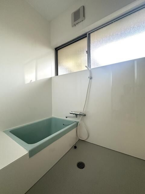 ハイツアダチの浴室