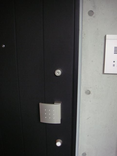 ＡＸＡＳ大塚の玄関
