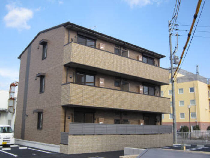 熊本市南区御幸笛田２丁目のアパートの外観