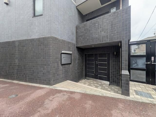 フェニックス板橋本町のエントランス