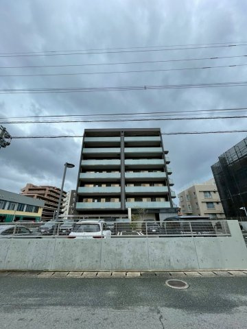 コンチネンタルの外観