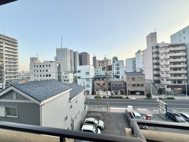 ライオンズシティ東別院の展望