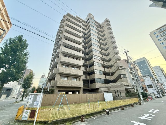 ライオンズシティ東別院の外観