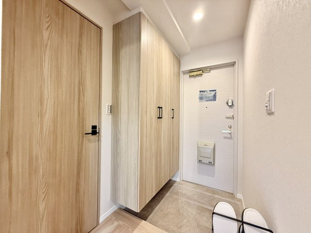 ライオンズシティ東別院の玄関