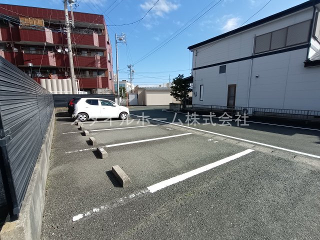 【駐車場】 | ロイヤルレインボー田原I