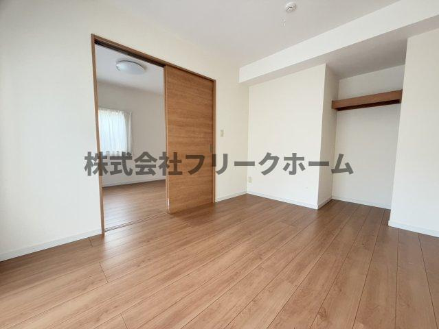 コーポサクライの洋室