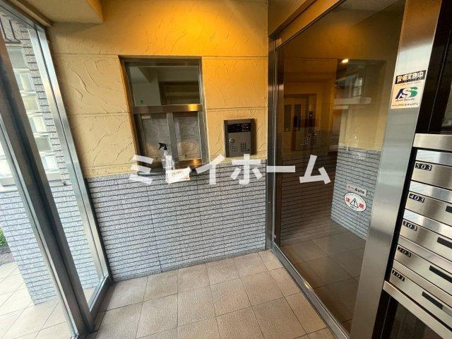 パピエ・レイのエントランス