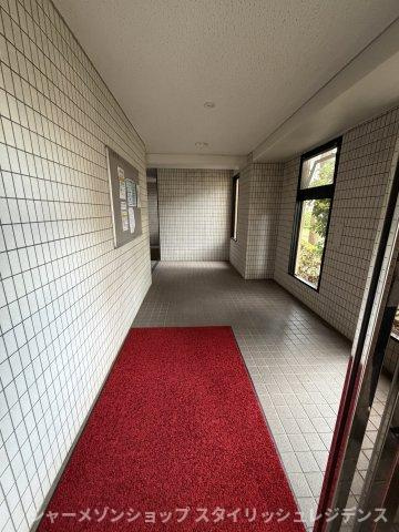 ルフラン東新町のロビー