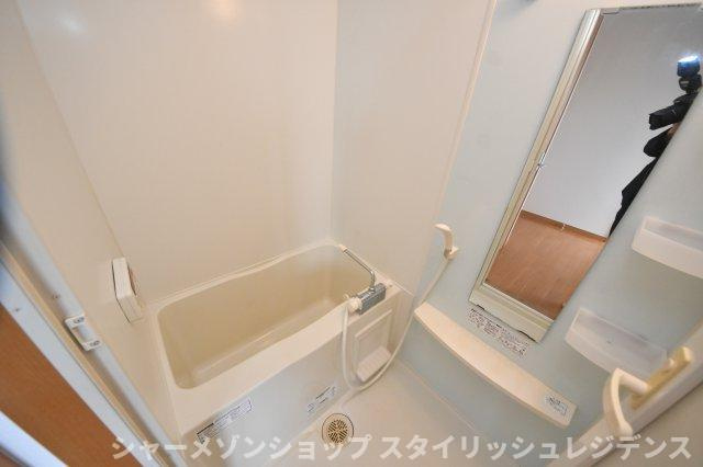 ルフラン東新町の浴室