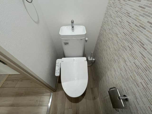 フジパレス東岸和田のトイレ