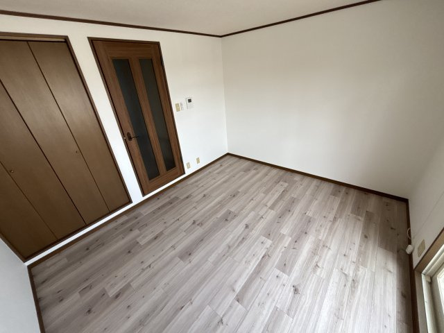 神戸市灘区高徳町１丁目の賃貸マンションの居間・リビング