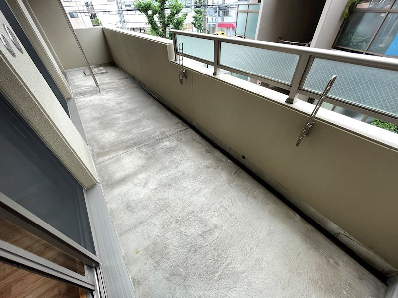 神戸市東灘区魚崎北町５丁目の賃貸マンションのバルコニー
