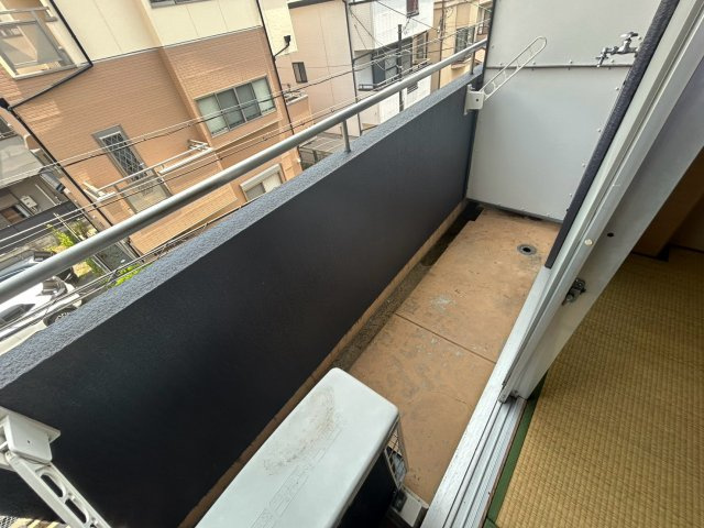神戸市東灘区甲南町４丁目の賃貸マンションのバルコニー