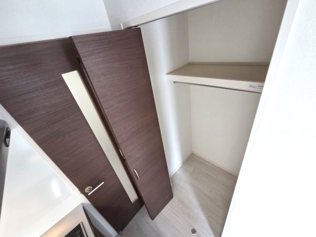 神戸市灘区大石南町１丁目のアパートの収納