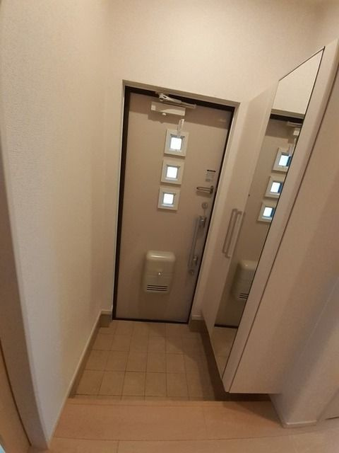 ヴィラコート　上北沢の玄関|シンプルで使いやすい玄関です