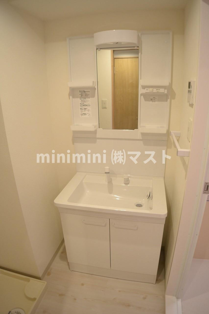 グランロード立売堀の洗面所