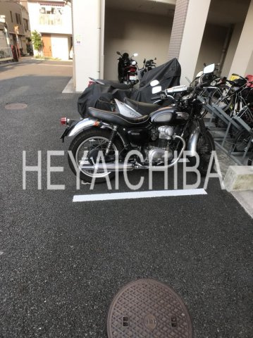 ラフィーネデュオのその他共用部分|バイク置場