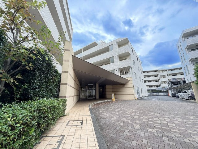 【外観】 | パークスクエア成増　（成増店） | 落ち着いた住環境で子育てを
