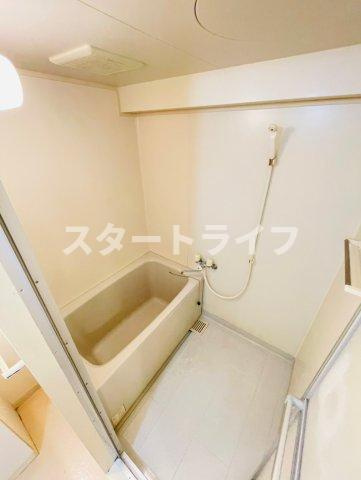 大阪市淀川区木川東３丁目の賃貸マンションの浴室