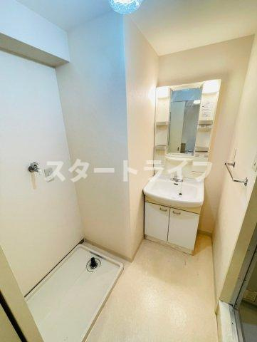 大阪市淀川区木川東３丁目の賃貸マンションの洗面所