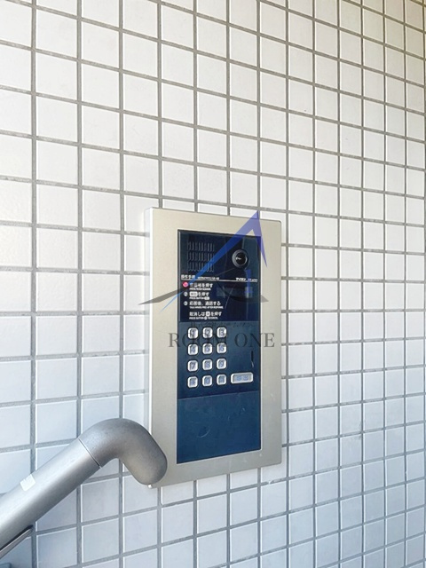 パルーシア中野のセキュリティ|オートロックです。