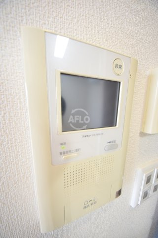 エステムプラザ心斎橋EAST Ⅳブランディアのセキュリティ|エステムプラザ心斎橋EAST IVブランディア　TVモニター付きインターホン