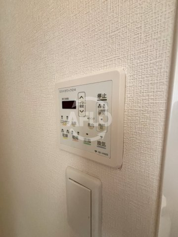 コスモリード谷町六丁目の設備|ドゥーエ谷町　浴室乾燥機付き