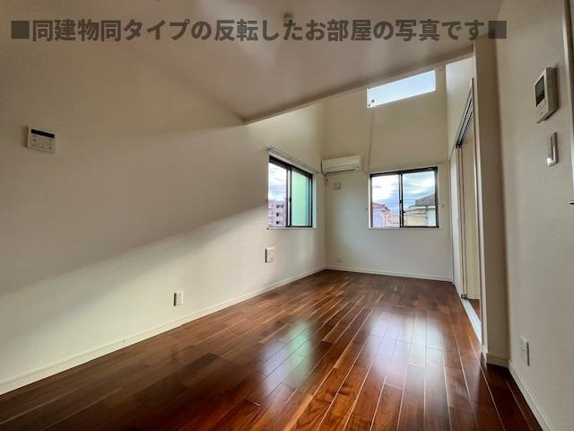 フラットCoCoの居間・リビング