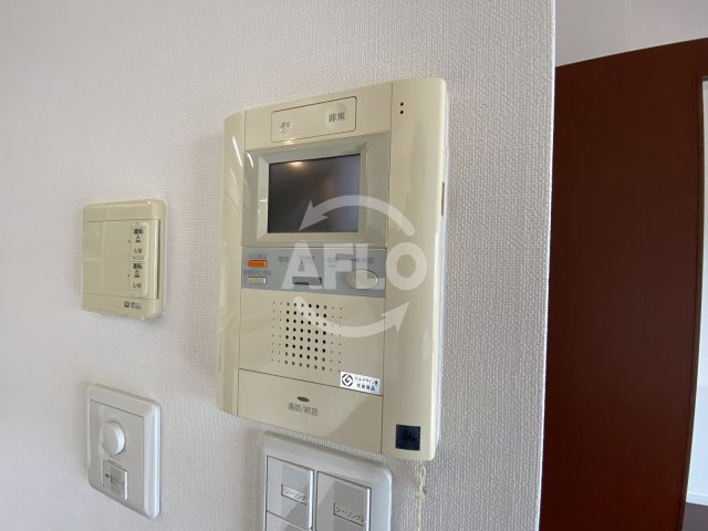ヴィークタワーOSAKAのセキュリティ|ヴィークタワーOSAKA　TV付モニターフォン
