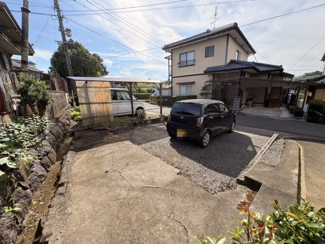 庭広々！家庭菜園にも！鹿島市高津原の前面道路含む現地写真