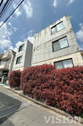MidCUBE　中台の画像