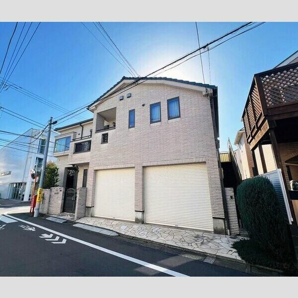 柿の木坂１丁目戸建の駐車場