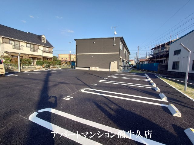仮）牛久市田宮町新築アパートの駐車場