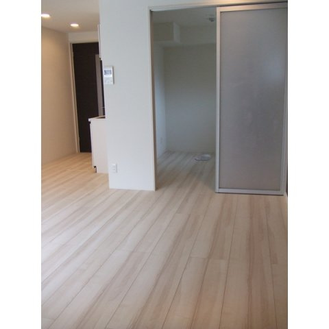 【居間・リビング】 | エミアミティエ立川羽衣