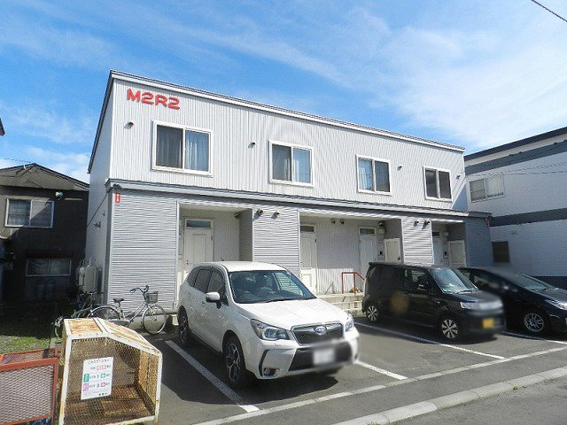 Ｍ２Ｒ２ハイツ