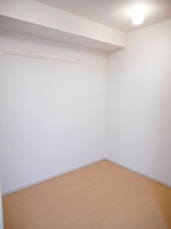 【洋室】 | イルミナーレＢ | その他部屋・スペース