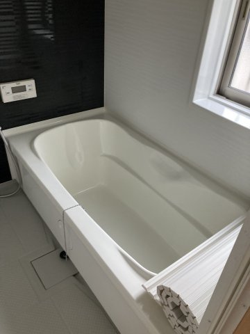 安新町杉江貸家の浴室
