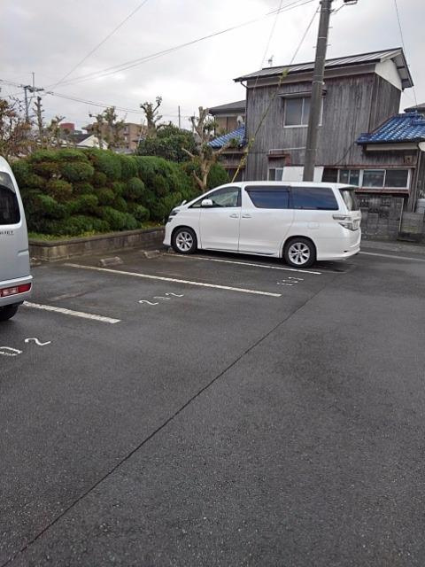 センタービレッジ上津の駐車場
