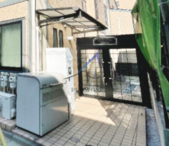アーバンプレイス中野坂上Ⅳ A棟のエントランス|エントランスです。