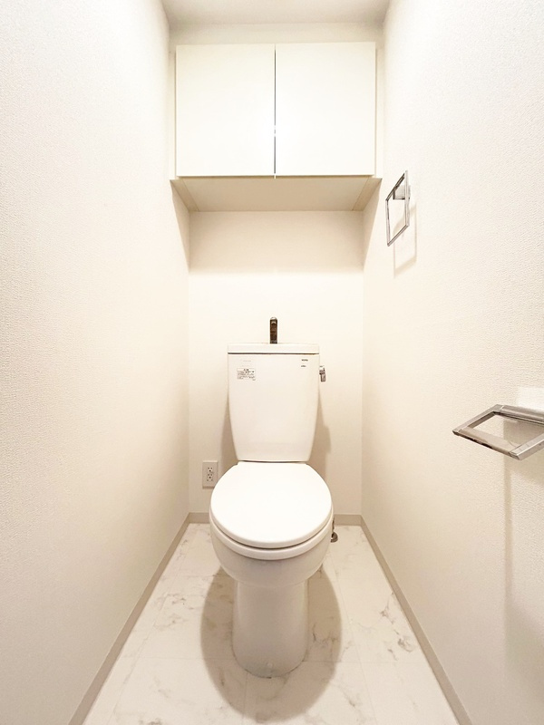 グランヴァンデュヴェール東京のトイレ|ゆったりとした空間のトイレです