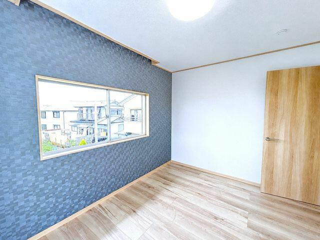 宇都宮市不動前３丁目　4LDK　中古住宅の洋室