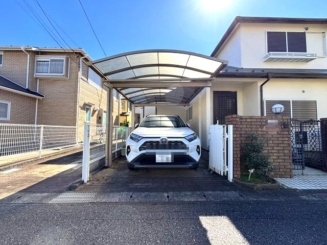 中古戸建　柏市藤心の駐車場