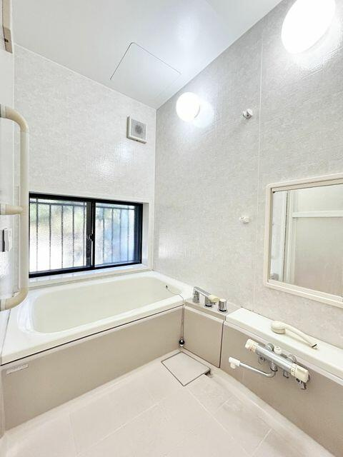 宇都宮市緑２丁目　3ＳＬＤＫ　中古住宅の浴室