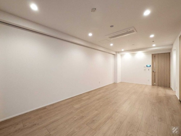 ＴＯＦＲＯＭ　ＹＡＥＳＵ　Ｒｅｓｉｄｅｎｃｅの居間・リビング