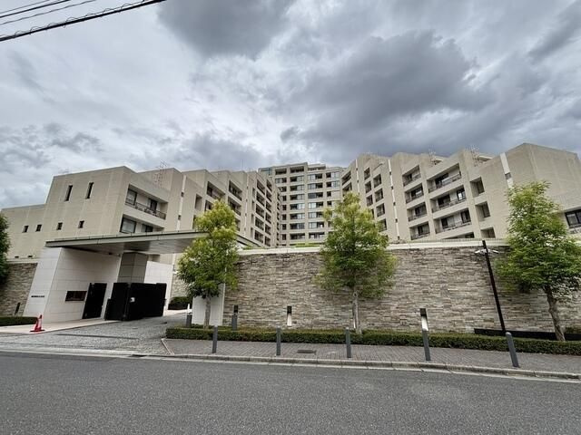 マスタービューレジデンスの外観|おしゃれな外観です