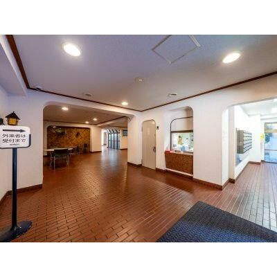 マンション広尾台のロビー|毎日通るロビーはこのようになっています