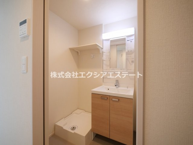 プレデンシア上住吉の洗面所