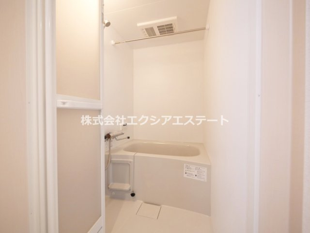 プレデンシア上住吉の浴室
