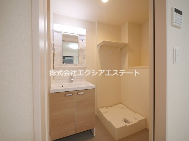 プレデンシア上住吉の洗面所