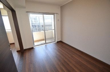 野沢パークハウスの寝室|落ち着いて過ごせるお部屋なので、寝室にいかがでしょうか